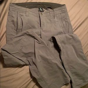 Hiking pants roll up